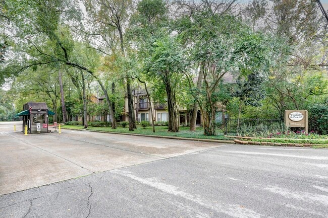 Foto del edificio - 11711 Memorial Dr