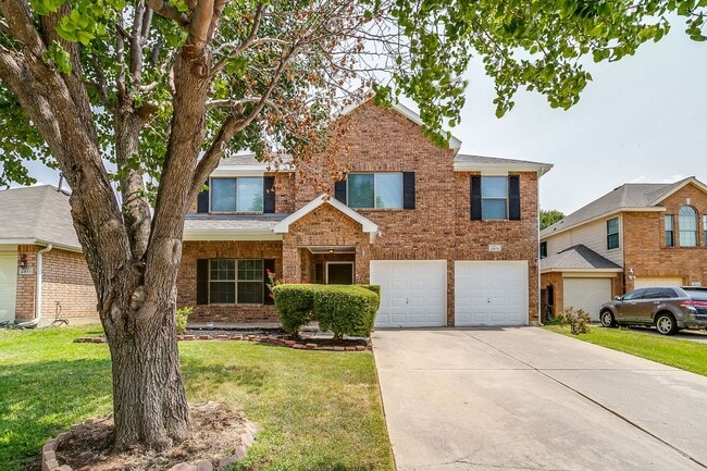 Photo - 2875 Grandview Dr House
