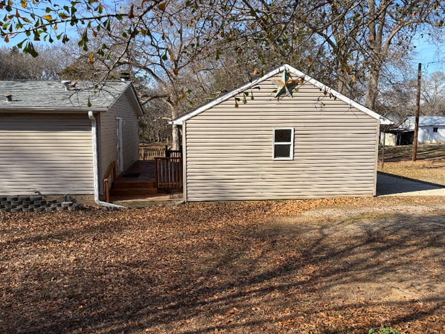 Building Photo - 4104 Pebblebrook Cir SW