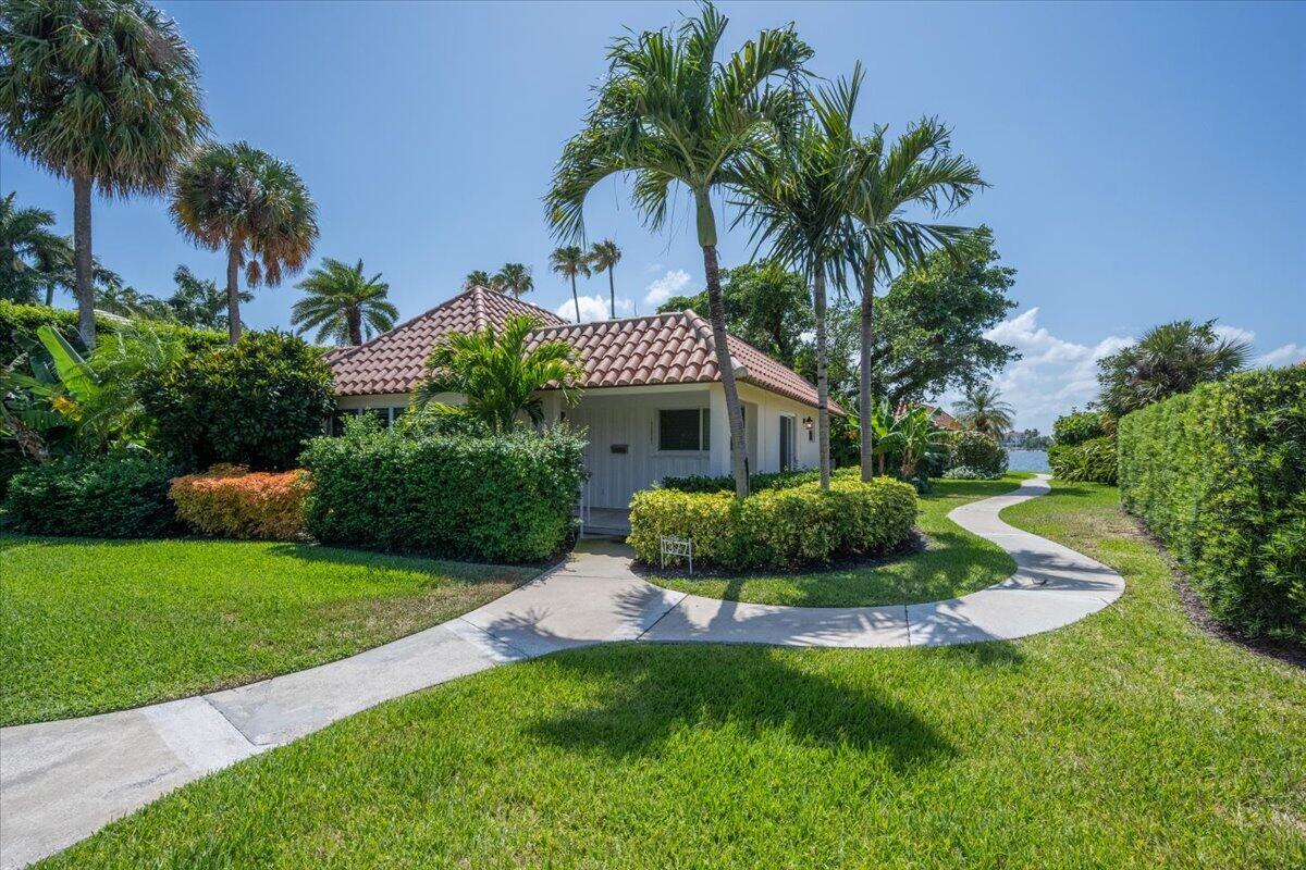 1377 Lands End Rd, Lantana, FL 33462 House for Rent in Lantana, FL