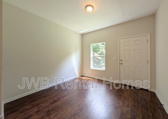 Foto del edificio - 1459 Lawrence Pl