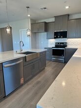 Building Photo - 2055 Woolem Pl