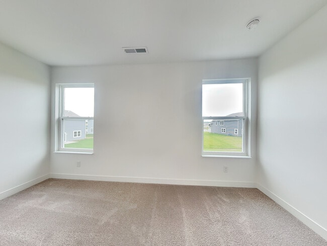 Building Photo - 1712 Mantis Wy