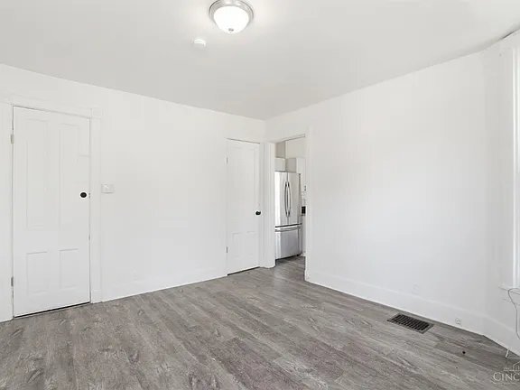 Foto del edificio - 4569 N Edgewood Ave