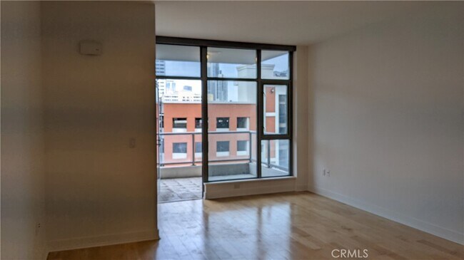 Foto del edificio - 575 Sixth Ave-