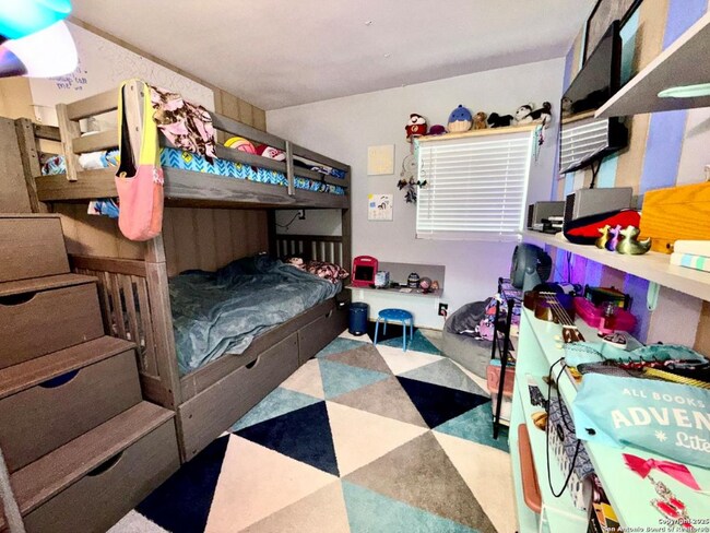 Building Photo - 1224 Campfire Dr