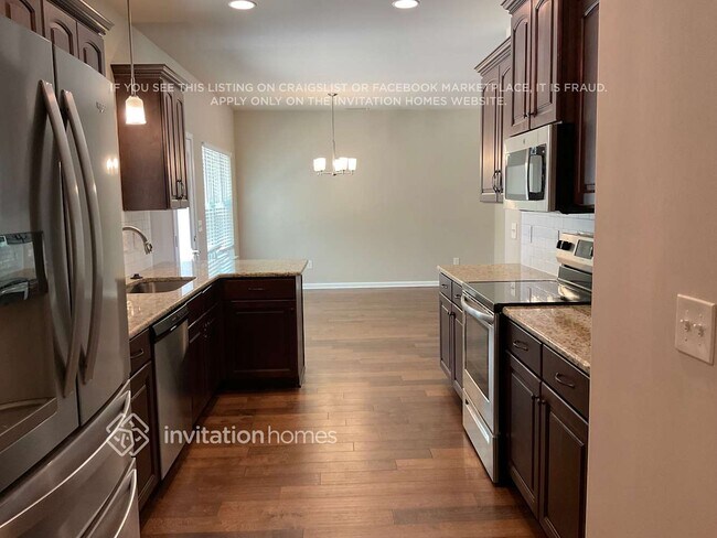 Foto del edificio - 510 Ruby Oaks Ln