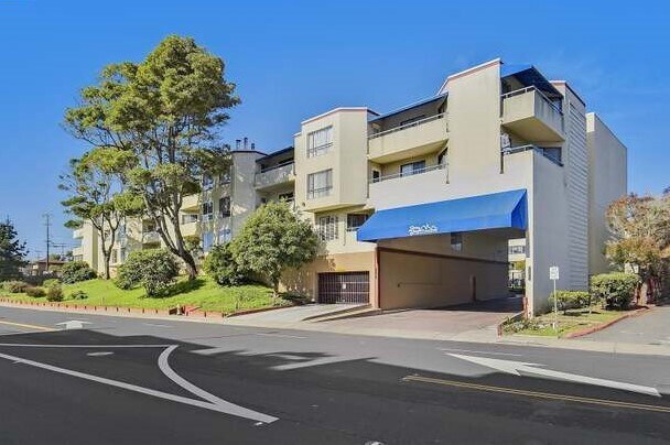 Foto del edificio - 1551 Southgate Ave
