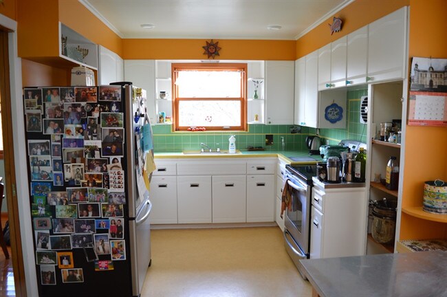 Building Photo - 4521 49th Ave S