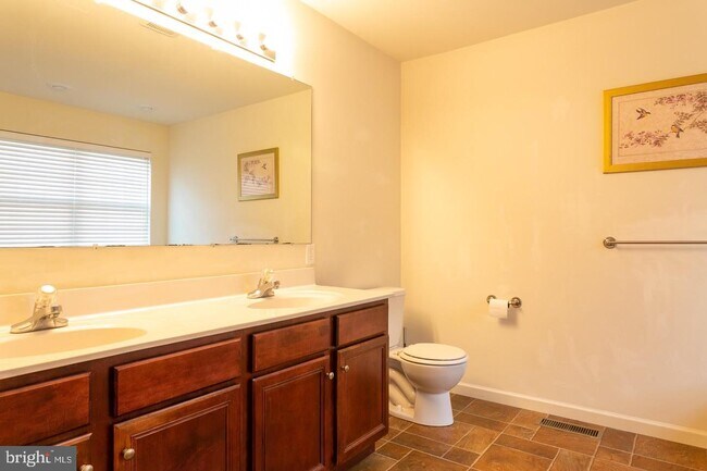 Foto del edificio - 264 Buckhead Ln