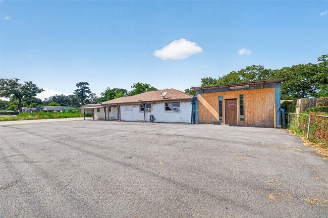 Building Photo - 13010 Cypress North Houston Rd