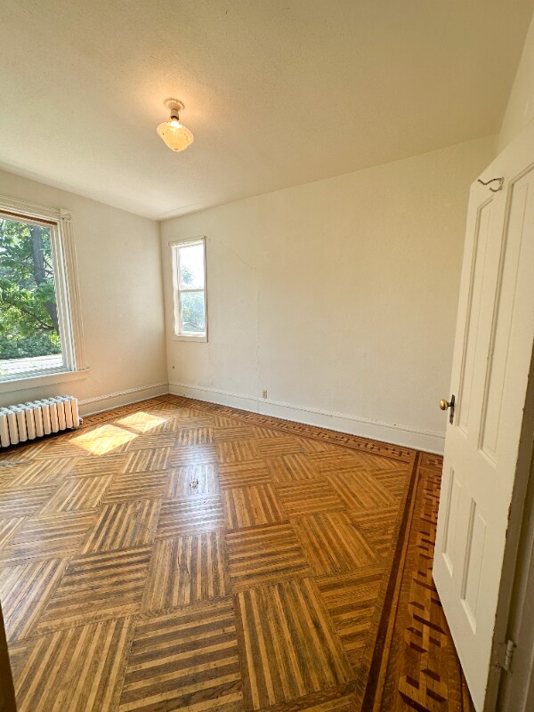 Building Photo - 1609 8th Ave N