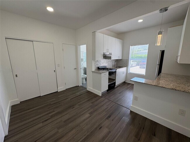 Foto del edificio - 3237 SW 4th St
