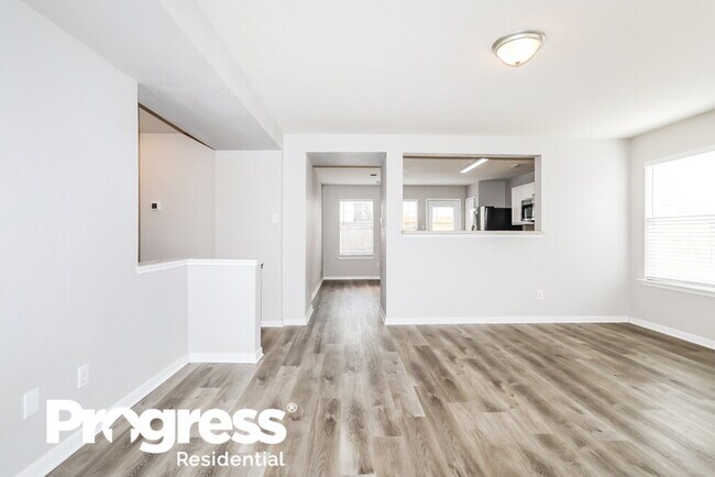 Foto del edificio - 11419 Granite Rock Ln