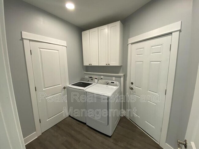 Foto del edificio - 1429 Logan St SE