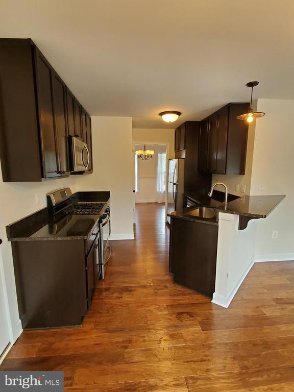 Foto del edificio - 10510 Woodland Dr