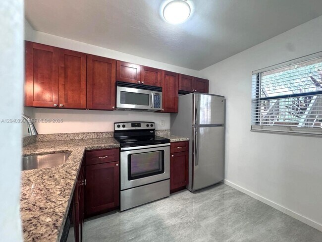 Foto del edificio - 10325 NW 11th St