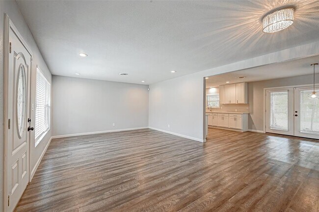 Foto del edificio - 8018 Hammerly Blvd