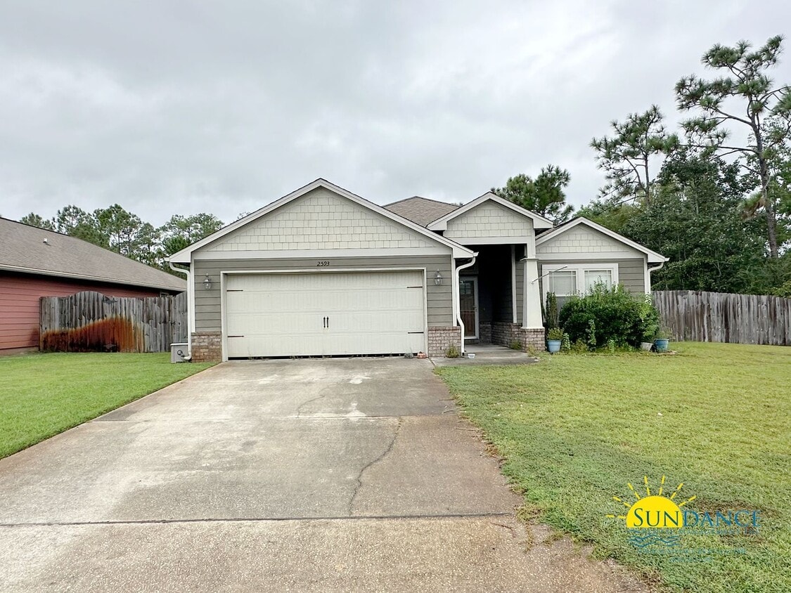 Primary Photo - Lovely 3 Bedroom Home in Cottages at East River Subdivision!