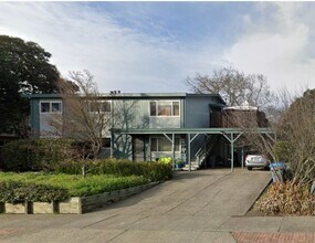 Building Photo - 4437 Yukon Dr