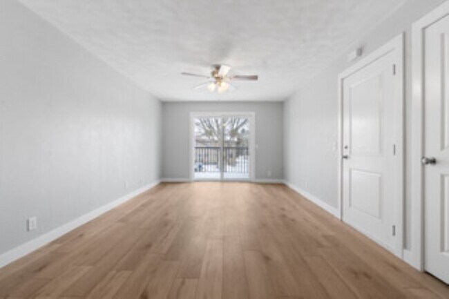 Foto del edificio - 1650 W 42nd St