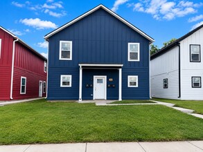 Building Photo - 1846 Gent Ave