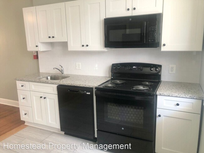 Building Photo - 3 br, 1 bath House - 302 Berbro Street