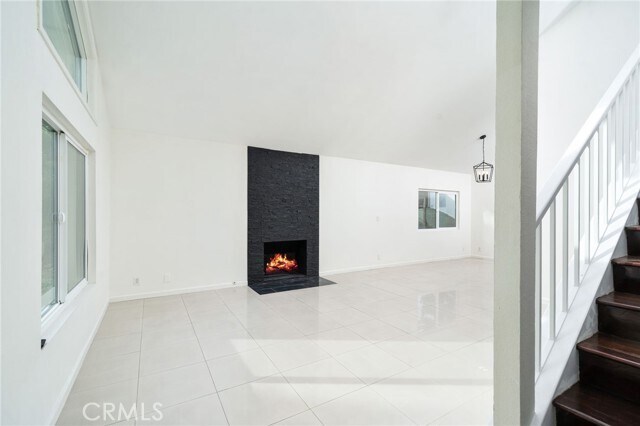 Foto del edificio - 1638 Ano Nuevo Dr