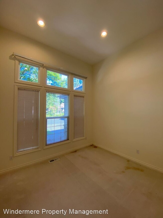 Building Photo - 3 br, 2 bath House - 8616 Blue Grouse Way