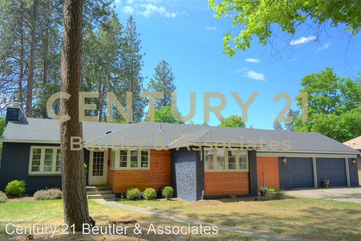 Primary Photo - 2 br, 1 bath House - 1624 S Grand Blvd