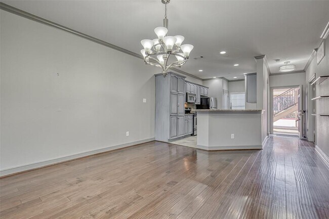Building Photo - 1879 Signal Ridge Pl