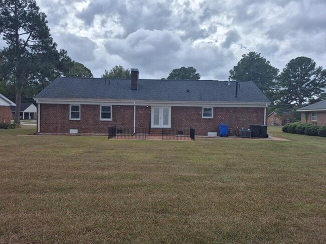 Foto del edificio - 3 Bedroom 2 Bath