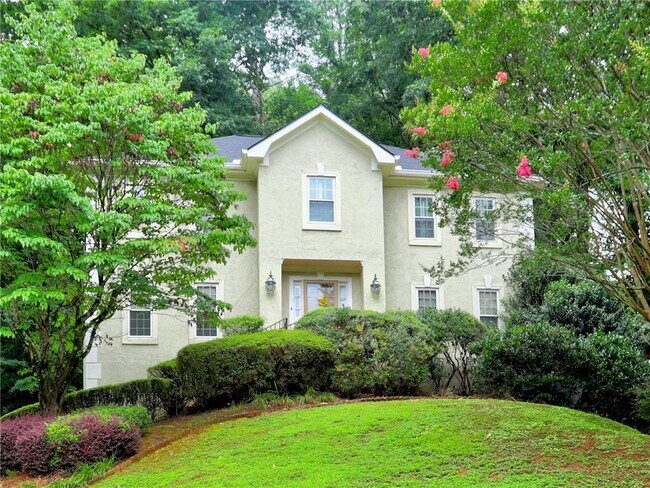 Foto del edificio - 2101 Mark Hall Ct NE