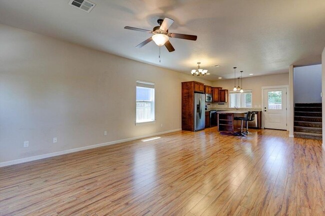 Building Photo - 1360 Swayze Ln