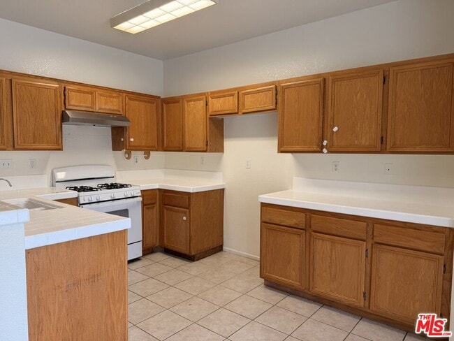 Building Photo - 7821 Emery Pl