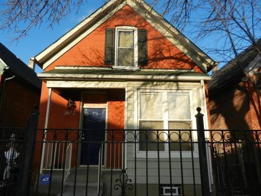 Foto principal - 3672 W Grand Ave