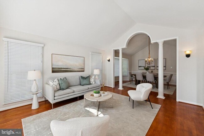 Foto del edificio - 8410 Copperleaf Ct