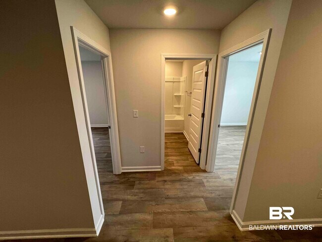 Foto del edificio - 10928 Northern Dancer Ct