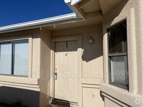 Building Photo - 8132 E Lakeshore Dr