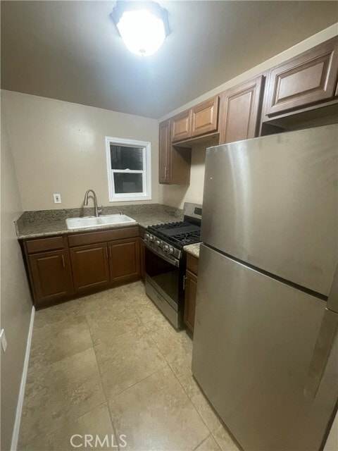 Foto del edificio - 37 S Sierra Madre Blvd