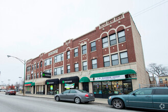 Building Photo - 8109 S Ashland Ave