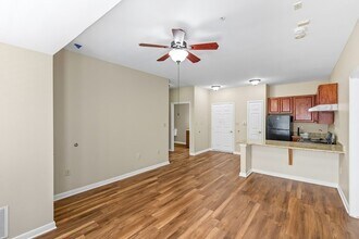 Building Photo - 929 Rockmead Dr