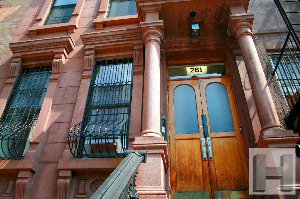 Primary Photo - 261 W 121st St