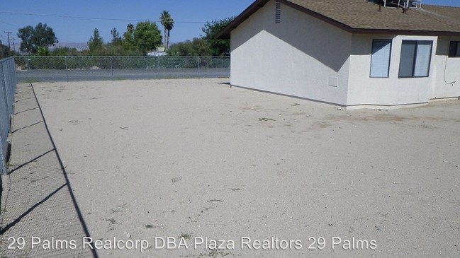 Building Photo - 3 br, 2 bath House - 5712 Morongo