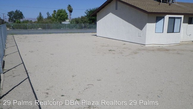 Foto del edificio - 3 br, 2 bath House - 5712 Morongo