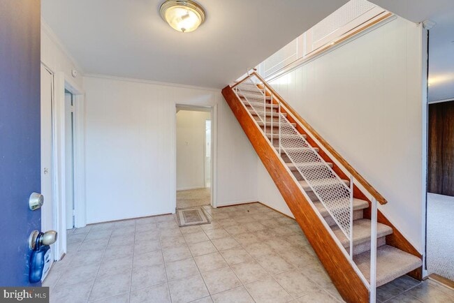 Building Photo - 13701 Arctic Ave