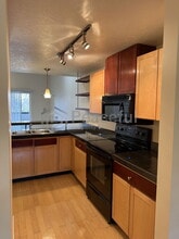 Building Photo - 4340 S Highland Dr