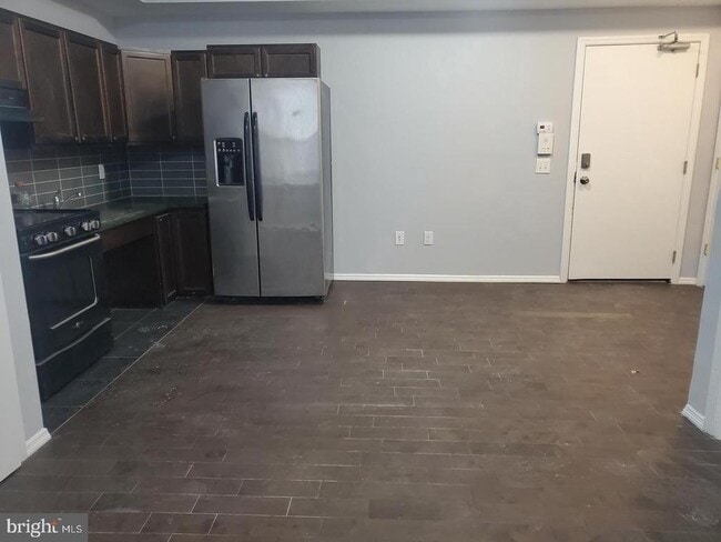 Foto del edificio - 5052-54 Walnut St