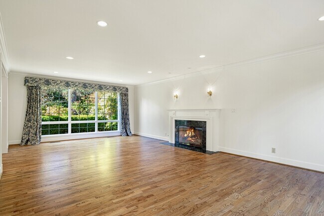 Foto del edificio - 1601 77th Ave NE
