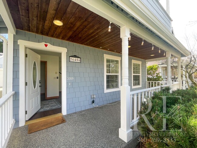 Building Photo - Downtown Kingston Gem! Walk-to-ferry